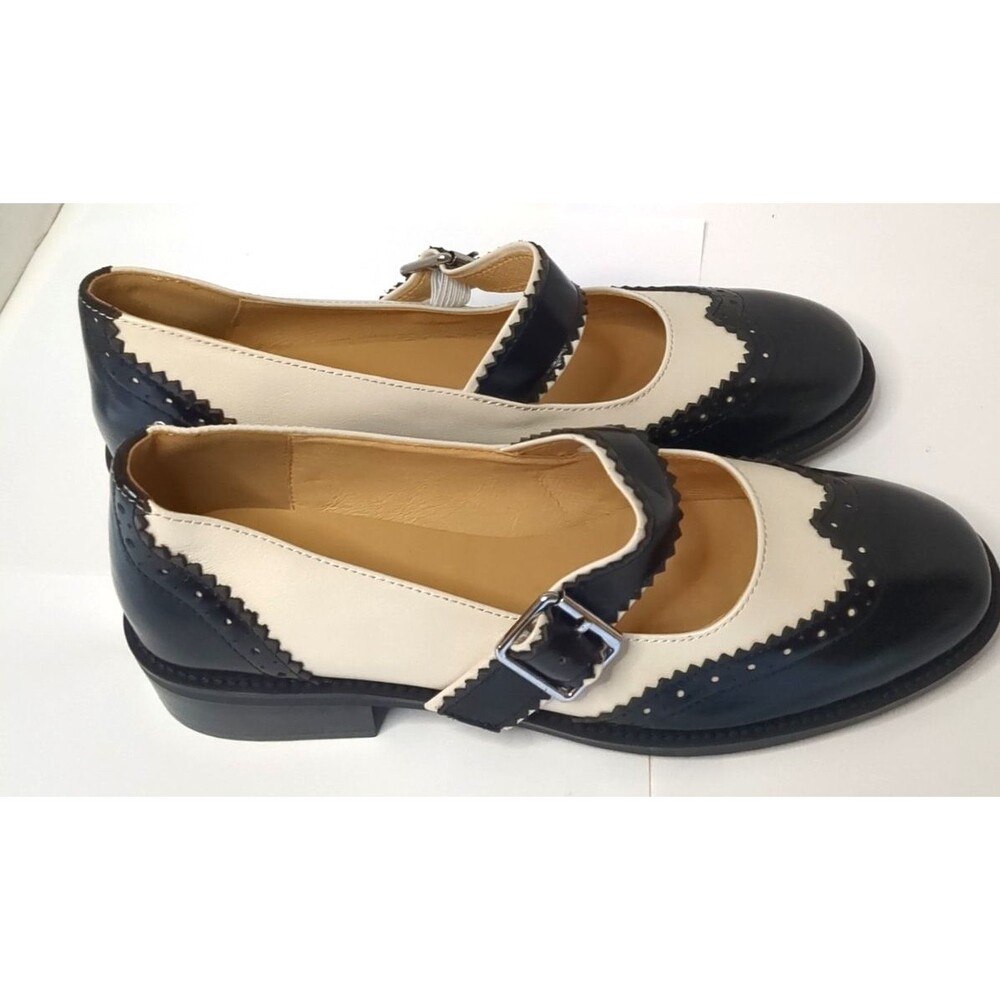 Women's 9.5 Mary Jane Two Tone Oxford Flat Round Closed Toe New - Picture 2 of 9